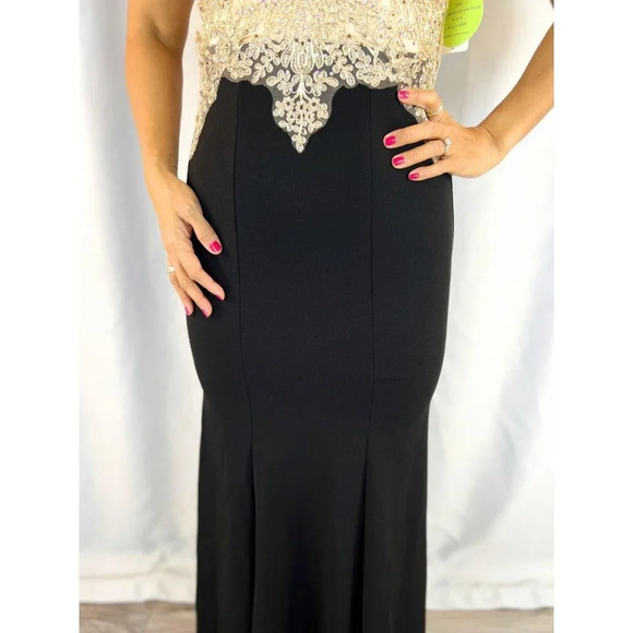NWT Windsor Black Gold Lace V-NeckFormal Gown $135 - Picture 4 of 14